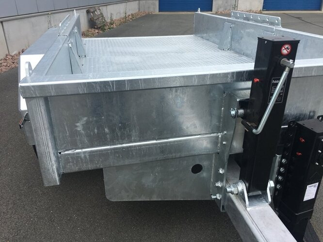 F-A-G Absetzanhänger F-A-G Anhänger für Absetzcontainer 14t Gesamtgew. – Leasing F-A-G Absetzanhänger F-A-G Anhänger für Absetzcontainer 14t Gesamtgew.: das Bild 10