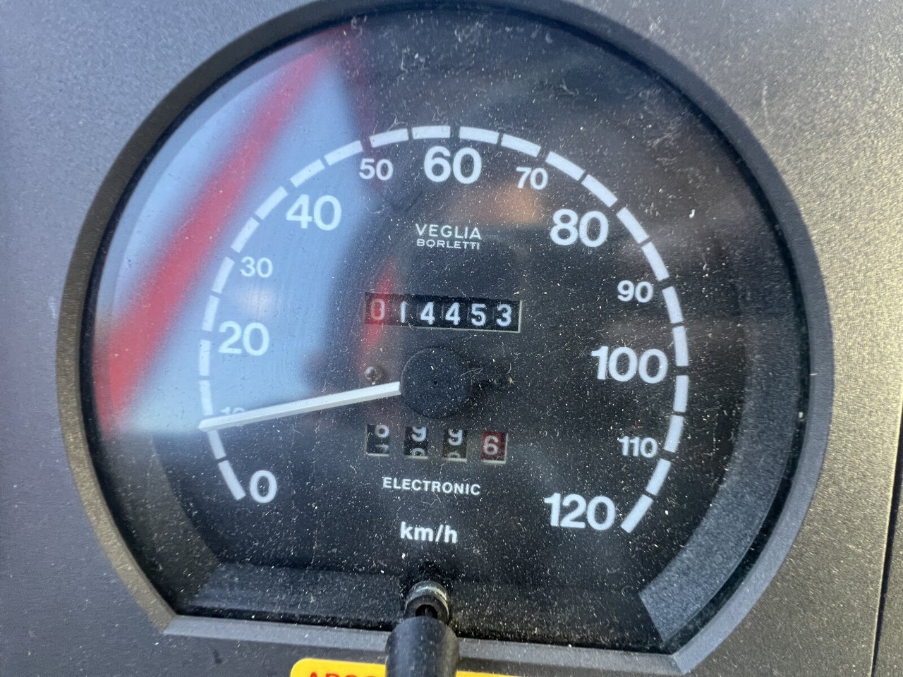 FF 95 E 18 WR 4x4 FF 95 E 18 WR 4x4, 6000l Wassertank - Tankwagen: das Bild 5 FF 95 E 18 WR 4x4 FF 95 E 18 WR 4x4, 6000l Wassertank - Tankwagen: das Bild 5