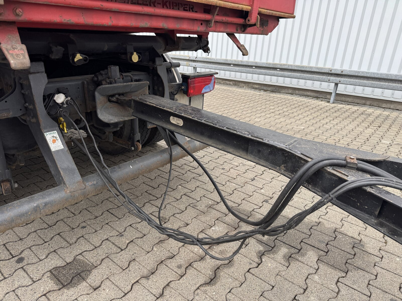 HSA 18.65 Schlittenabroller HSA 18.65 Schlittenabroller - Abrollanhänger/ Absetzanhänger: das Bild 4 HSA 18.65 Schlittenabroller HSA 18.65 Schlittenabroller - Abrollanhänger/ Absetzanhänger: das Bild 4