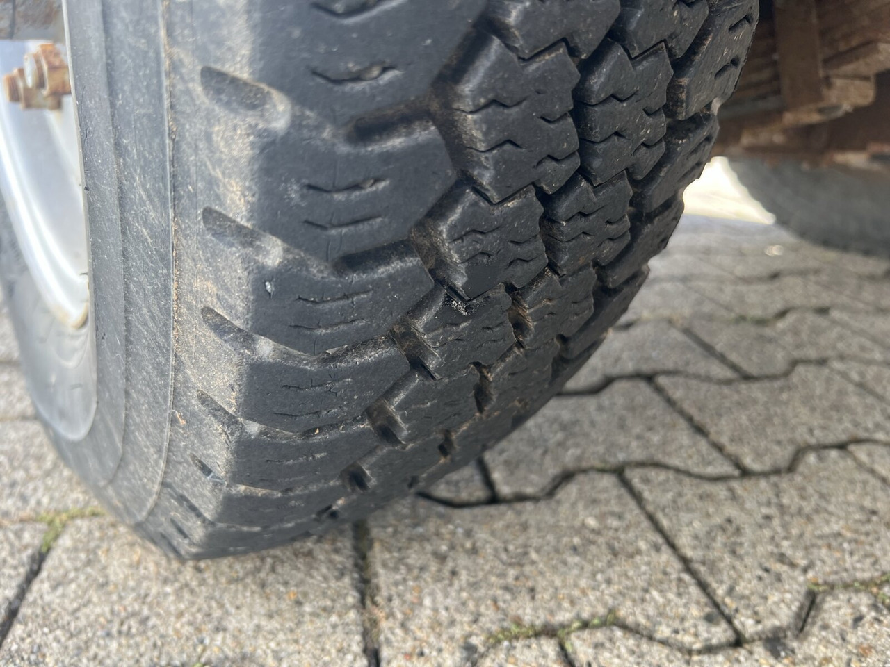 HY 1251 / 4x4 Bokimobil, Winterdienst, Kehr/Saugmaschine KIEFER HY 1251 / 4x4 Bokimobil, Winterdienst - Kommunaltraktor: das Bild 2 HY 1251 / 4x4 Bokimobil, Winterdienst, Kehr/Saugmaschine KIEFER HY 1251 / 4x4 Bokimobil, Winterdienst - Kommunaltraktor: das Bild 2