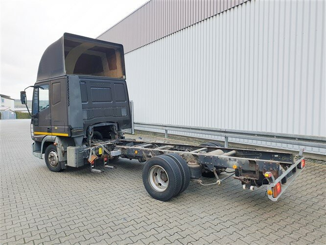 Iveco EuroCargo 75 E 17/4x2 EuroCargo 75 E 17/4x2, 6x VORHANDEN! - Fahrgestell LKW: das Bild 4 Iveco EuroCargo 75 E 17/4x2 EuroCargo 75 E 17/4x2, 6x VORHANDEN! - Fahrgestell LKW: das Bild 4