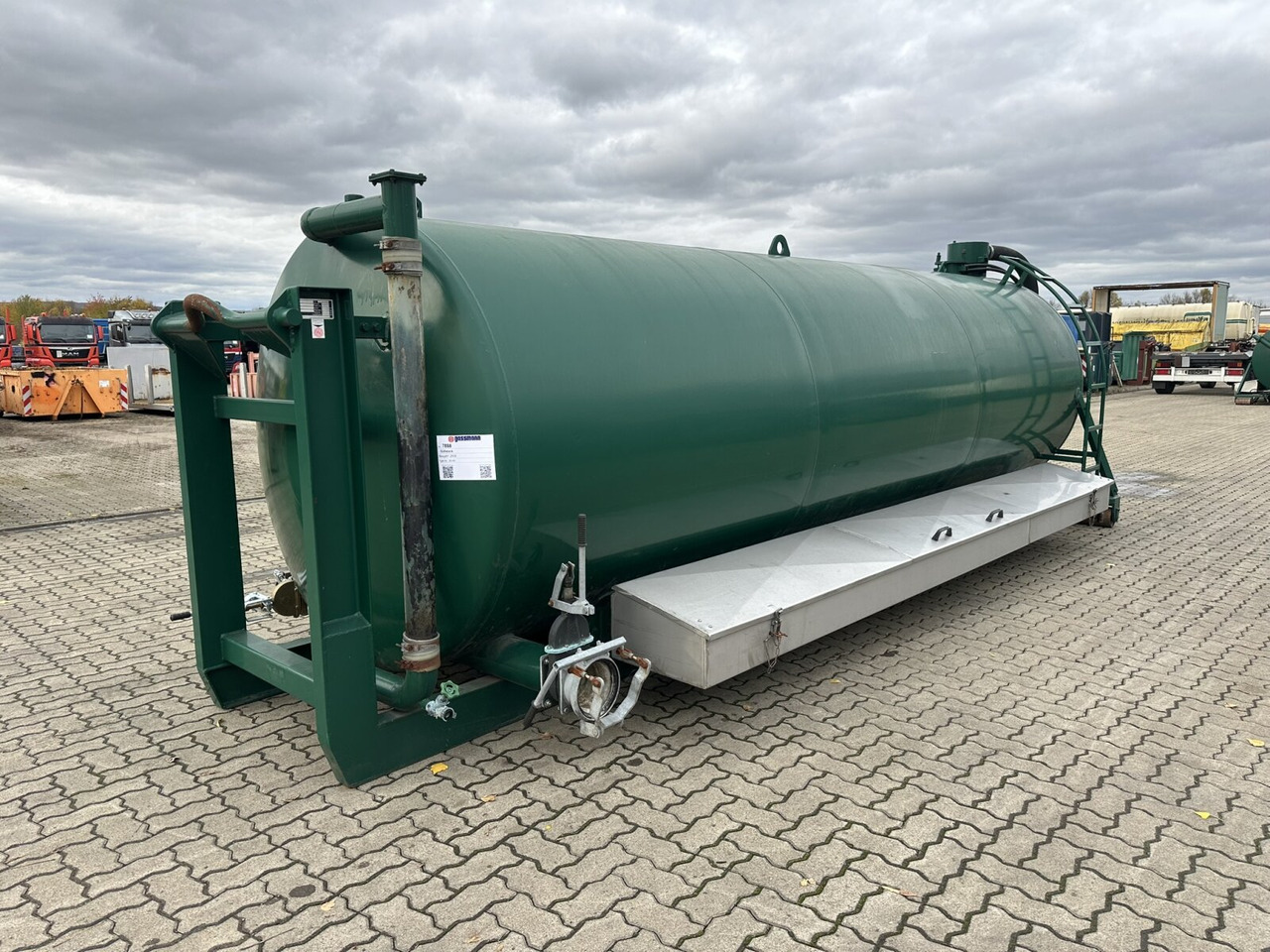Gülletank Gülletank mit Punpe 14m³ - LKW: das Bild 1 Gülletank Gülletank mit Punpe 14m³ - LKW: das Bild 1