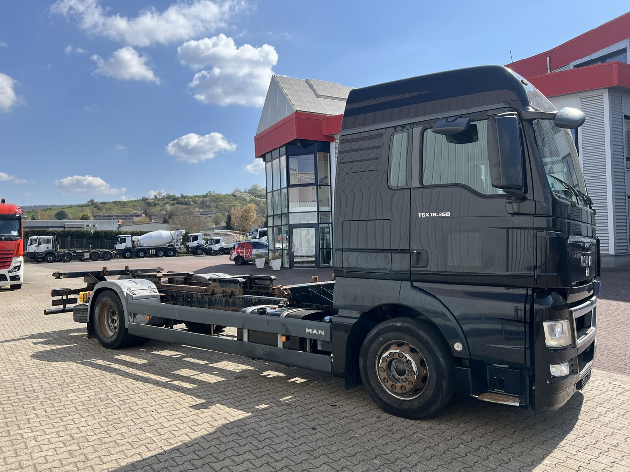 MAN TGA 18.360 4x2 LL TGA 18.360 4x2 LL, Fahrschulausstattung – Leasing MAN TGA 18.360 4x2 LL TGA 18.360 4x2 LL, Fahrschulausstattung: das Bild 8