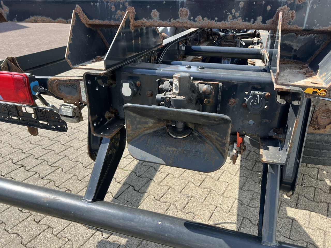MAN TGA 18.360 4x2 LL TGA 18.360 4x2 LL, Fahrschulausstattung – Leasing MAN TGA 18.360 4x2 LL TGA 18.360 4x2 LL, Fahrschulausstattung: das Bild 13