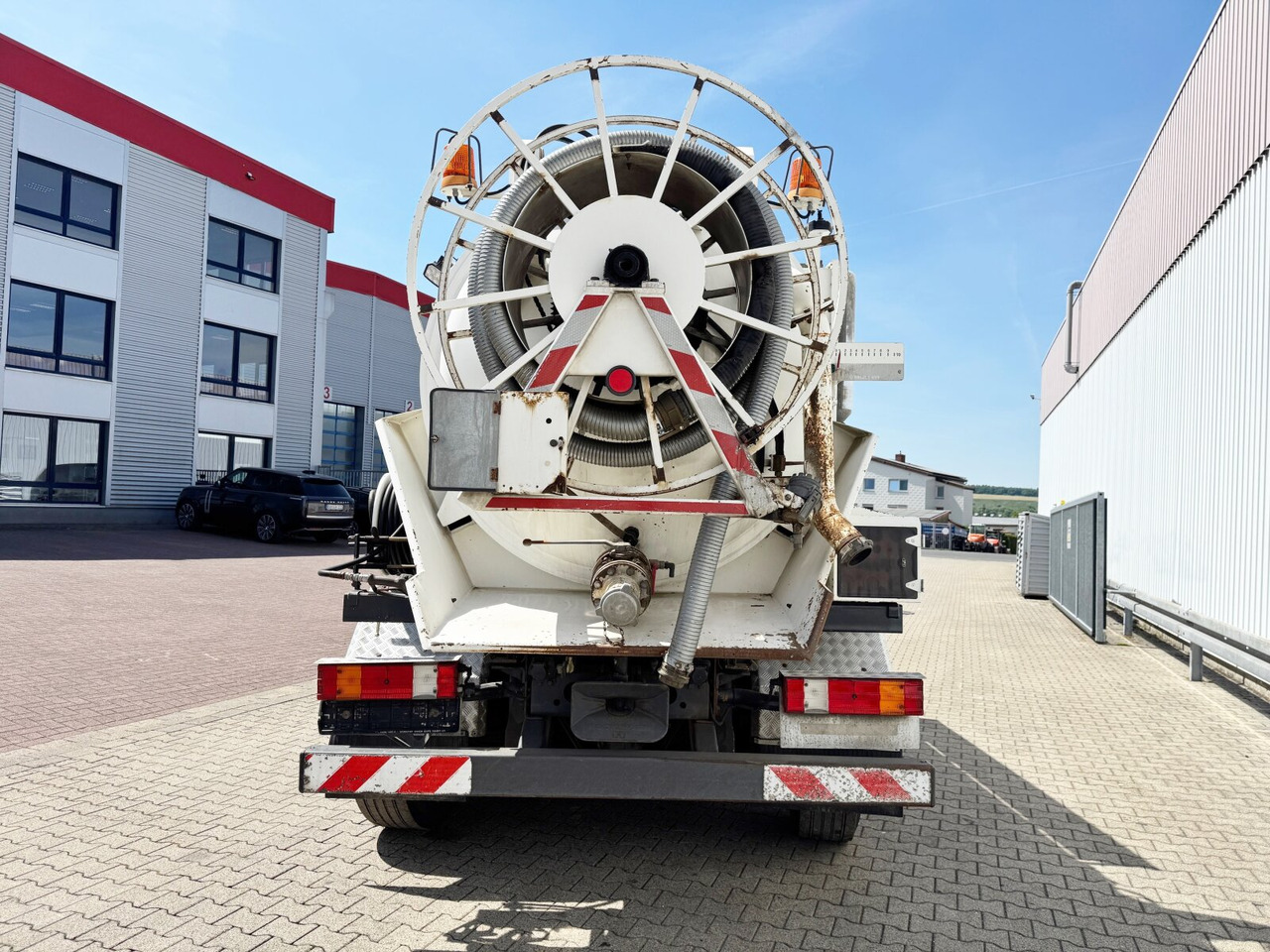 Mercedes-Benz Actros 2541 L 6x2 Actros 2541 L 6x2, Müller Saug-/Spülwagen ca. 12m³, Widi-Platte, Lift-/Lenkachse - LKW: das Bild 4 Mercedes-Benz Actros 2541 L 6x2 Actros 2541 L 6x2, Müller Saug-/Spülwagen ca. 12m³, Widi-Platte, Lift-/Lenkachse - LKW: das Bild 4