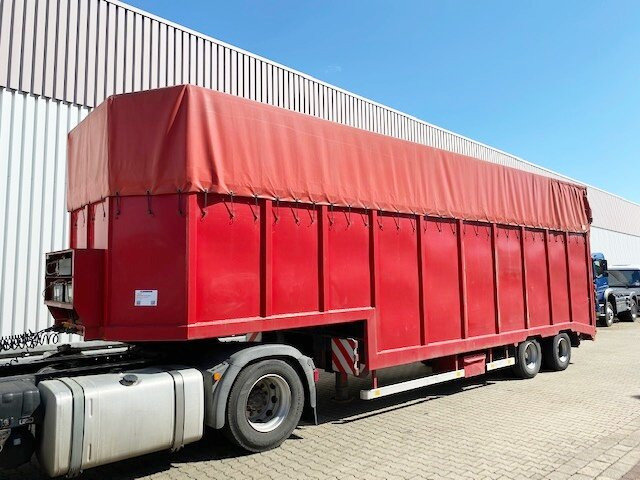 Langendorf SATUE 20/24 SATUE 20/24 mit durchgehender hydr. Rampe - Tieflader Auflieger: das Bild 1 Langendorf SATUE 20/24 SATUE 20/24 mit durchgehender hydr. Rampe - Tieflader Auflieger: das Bild 1