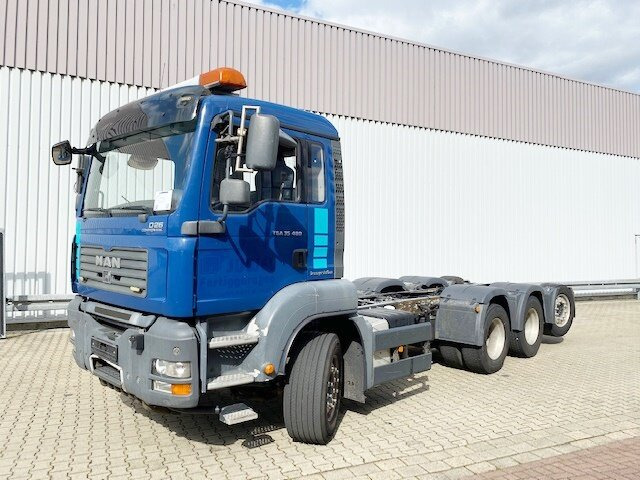 MAN TGA 35.480 8x4-4 BL TGA 35.480 8x4-4 BL, Lift-/Lenkachse - Fahrgestell LKW: das Bild 1 MAN TGA 35.480 8x4-4 BL TGA 35.480 8x4-4 BL, Lift-/Lenkachse - Fahrgestell LKW: das Bild 1