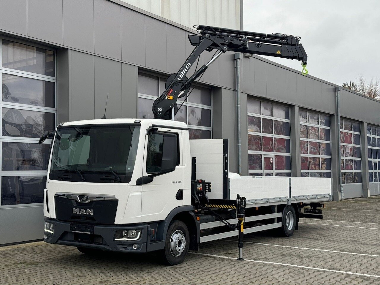 MAN TGL 12.190 4x2 BL TGL 12.190 4x2 BL mit Kran Hiab Hiduo 072DS-4 - Autokran: das Bild 1 MAN TGL 12.190 4x2 BL TGL 12.190 4x2 BL mit Kran Hiab Hiduo 072DS-4 - Autokran: das Bild 1