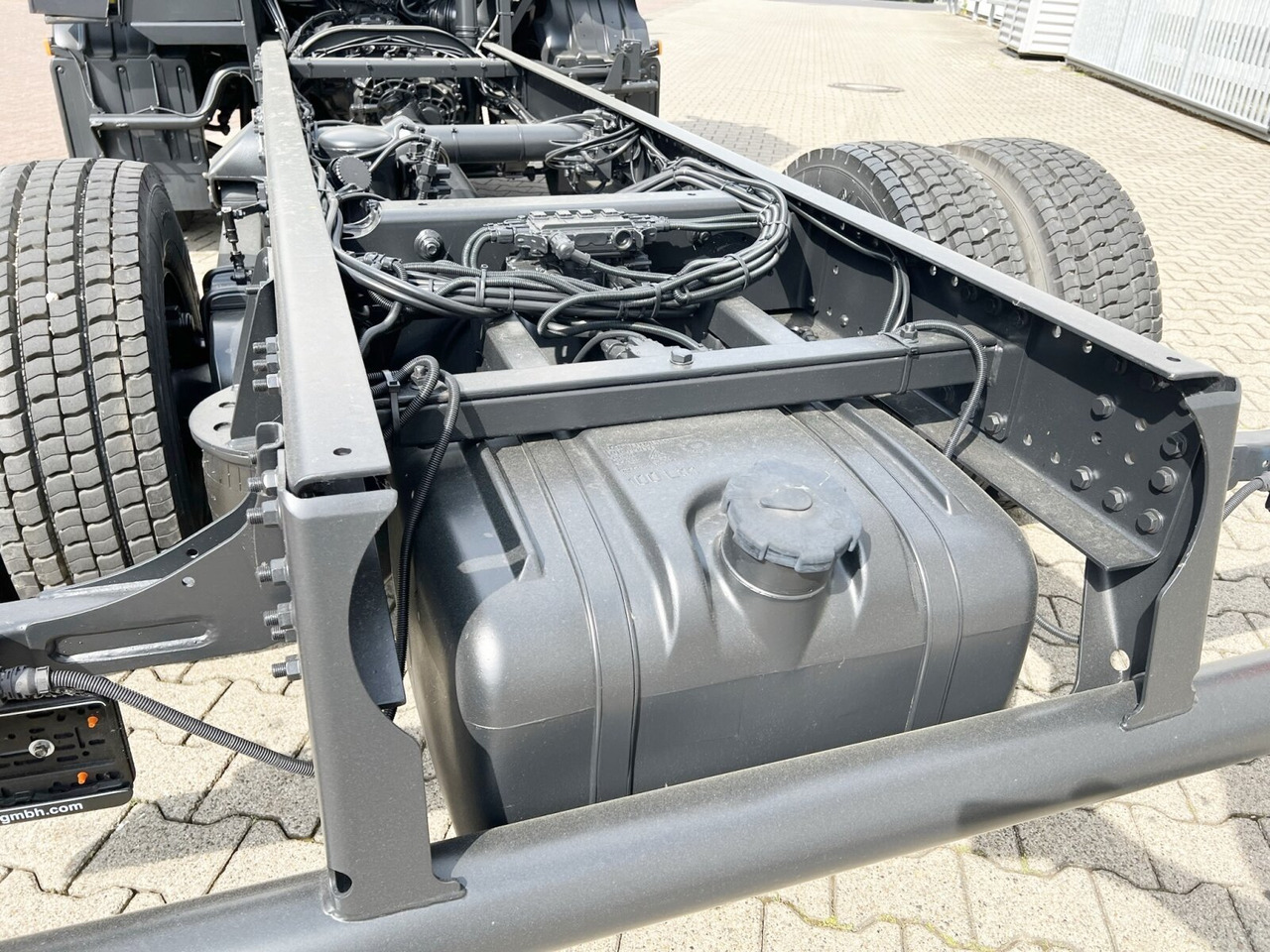 MAN TGL 12.210 4X2 BL TGL 12.210 4X2 BL - Fahrgestell LKW: das Bild 2 MAN TGL 12.210 4X2 BL TGL 12.210 4X2 BL - Fahrgestell LKW: das Bild 2