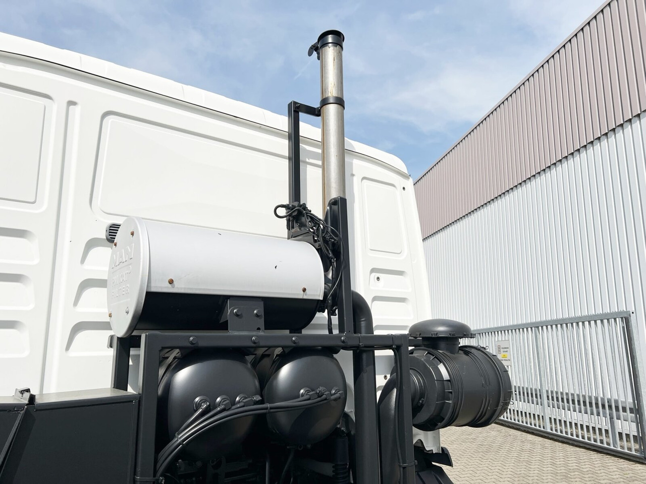MAN TGL 12.210 4X2 BL TGL 12.210 4X2 BL - Fahrgestell LKW: das Bild 3 MAN TGL 12.210 4X2 BL TGL 12.210 4X2 BL - Fahrgestell LKW: das Bild 3