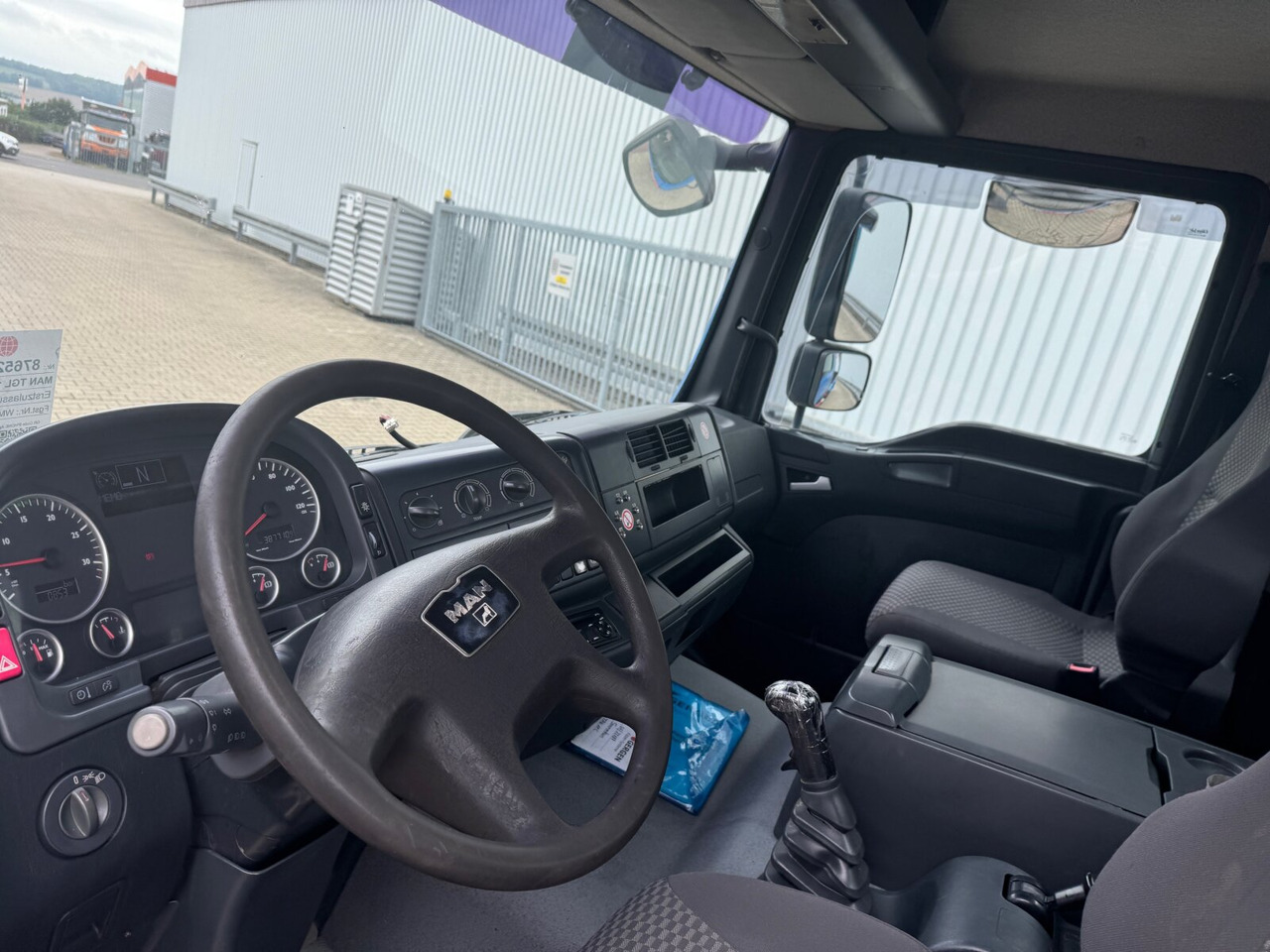 MAN TGL 12.240 4X2 BB TGL 12.240 4X2 BB, Tele-Absetzer - Absetzkipper: das Bild 4 MAN TGL 12.240 4X2 BB TGL 12.240 4X2 BB, Tele-Absetzer - Absetzkipper: das Bild 4