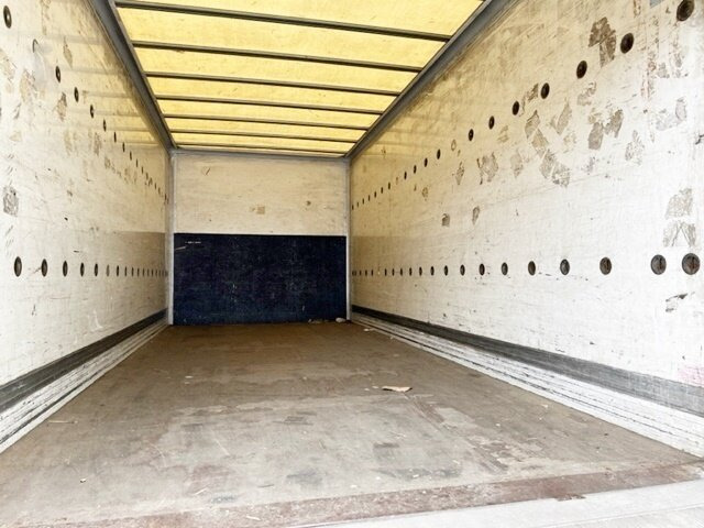Koffer LKW MAN TGL 8.180 4x2 BL TGL 8.180 4x2 BL mit MBB LBW: das Bild 12 Koffer LKW MAN TGL 8.180 4x2 BL TGL 8.180 4x2 BL mit MBB LBW: das Bild 12