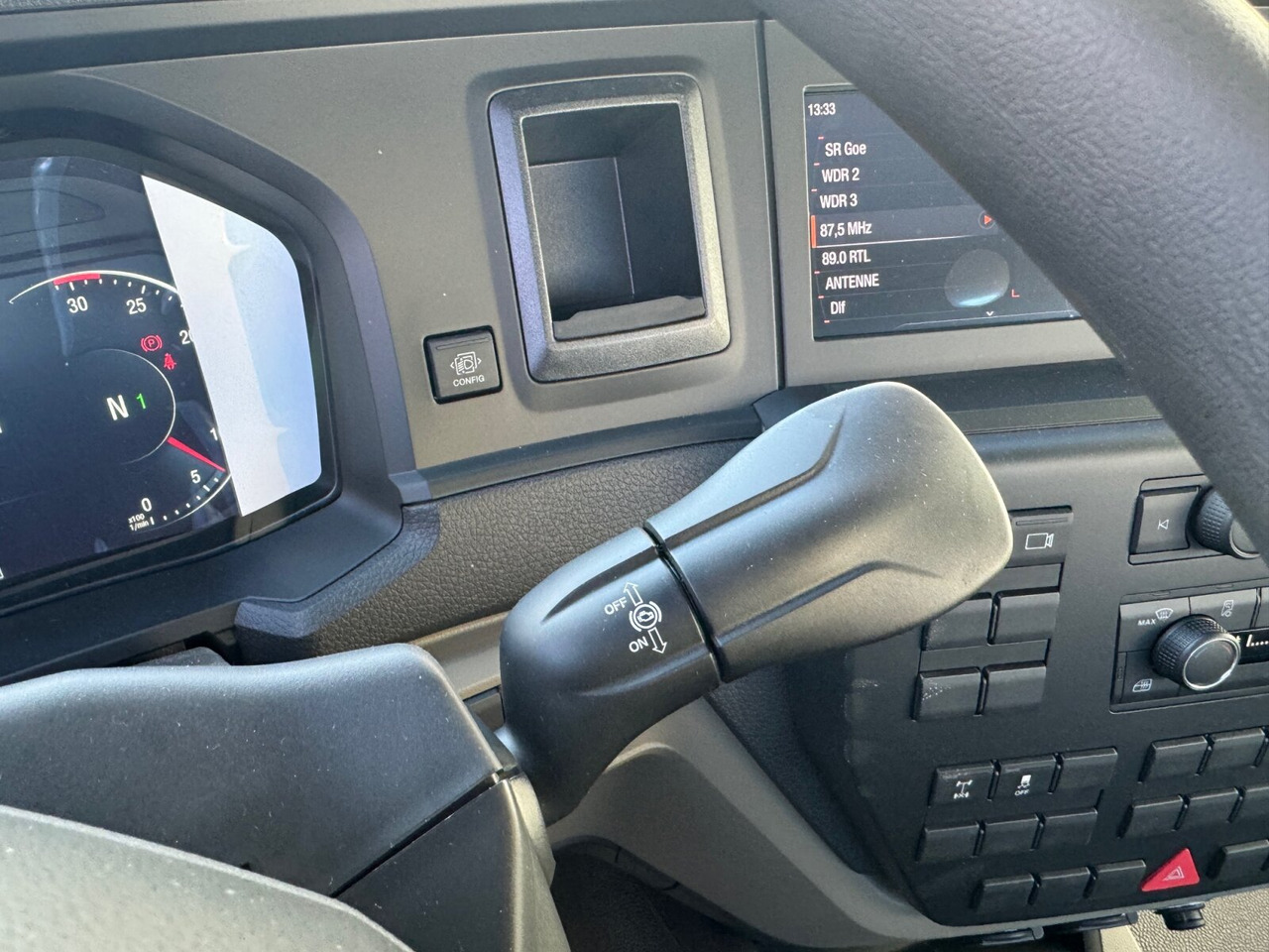 Abrollkipper neu kaufen MAN TGL 8.190 4x2 BB CH TGL 8.190 4x2 BB CH, City-Abroller: das Bild 5 Abrollkipper neu kaufen MAN TGL 8.190 4x2 BB CH TGL 8.190 4x2 BB CH, City-Abroller: das Bild 5