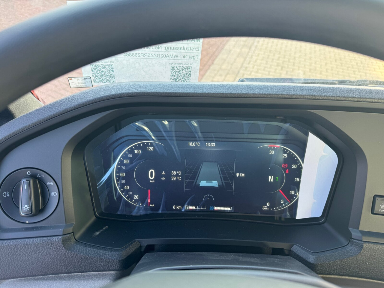 MAN TGL 8.190 4x2 BB CH TGL 8.190 4x2 BB CH, Nebenantrieb, 2x VORHANDEN - Fahrgestell LKW: das Bild 2 MAN TGL 8.190 4x2 BB CH TGL 8.190 4x2 BB CH, Nebenantrieb, 2x VORHANDEN - Fahrgestell LKW: das Bild 2