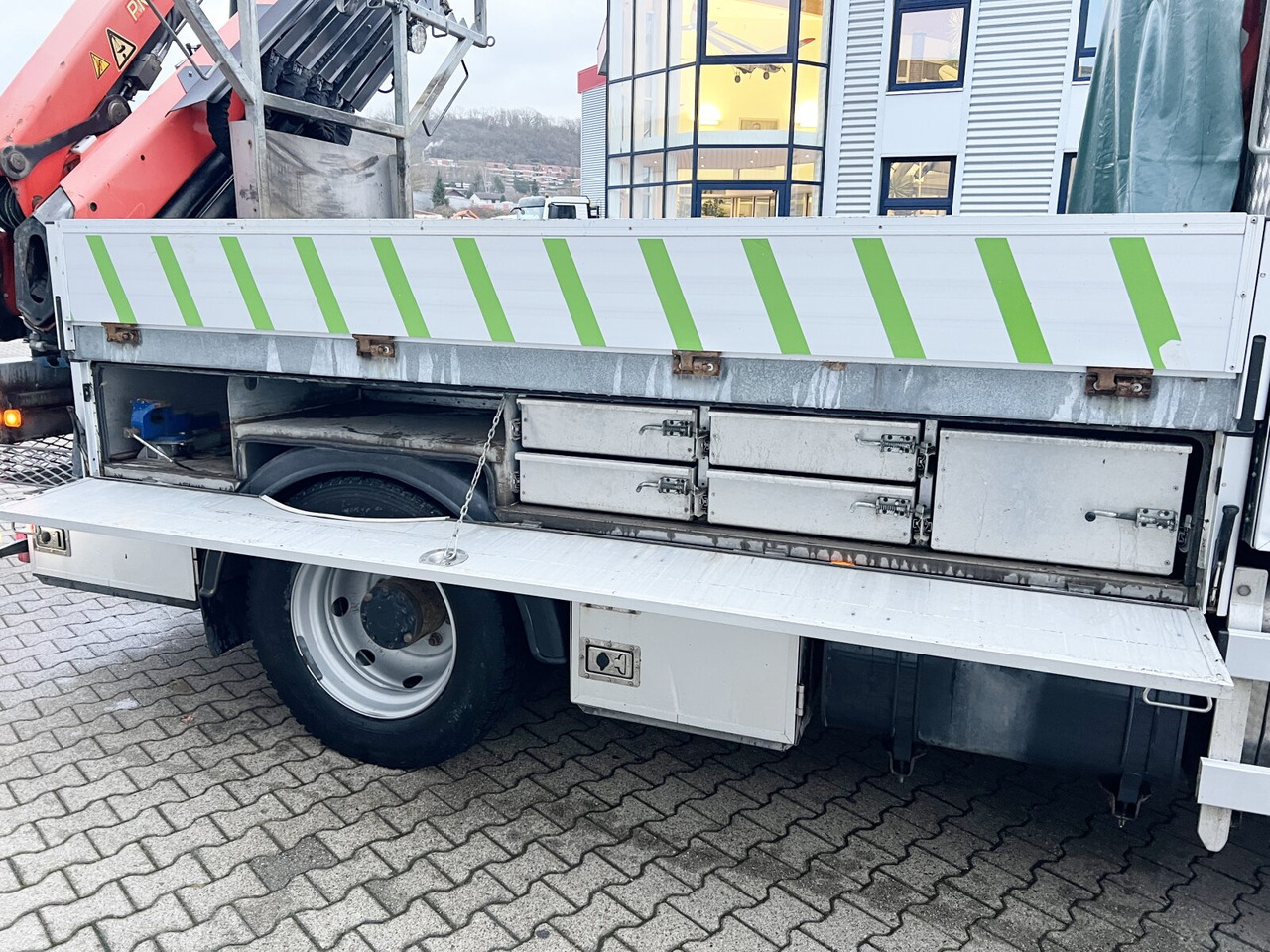 MAN TGM 13/15.290 4X4 BL TGM 13/15.290 4X4 BL, Seilwinde - Pritsche LKW: das Bild 3 MAN TGM 13/15.290 4X4 BL TGM 13/15.290 4X4 BL, Seilwinde - Pritsche LKW: das Bild 3