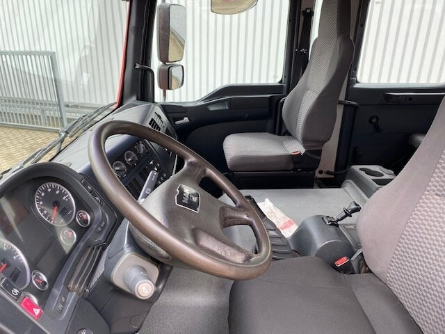 MAN TGM 18.280 4x2 BL Doka TGM 18.280 4x2 BL Doka - Fahrgestell LKW: das Bild 2 MAN TGM 18.280 4x2 BL Doka TGM 18.280 4x2 BL Doka - Fahrgestell LKW: das Bild 2