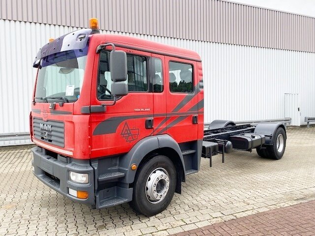 MAN TGM 18.280 4x2 BL Doka TGM 18.280 4x2 BL Doka - Fahrgestell LKW: das Bild 1 MAN TGM 18.280 4x2 BL Doka TGM 18.280 4x2 BL Doka - Fahrgestell LKW: das Bild 1