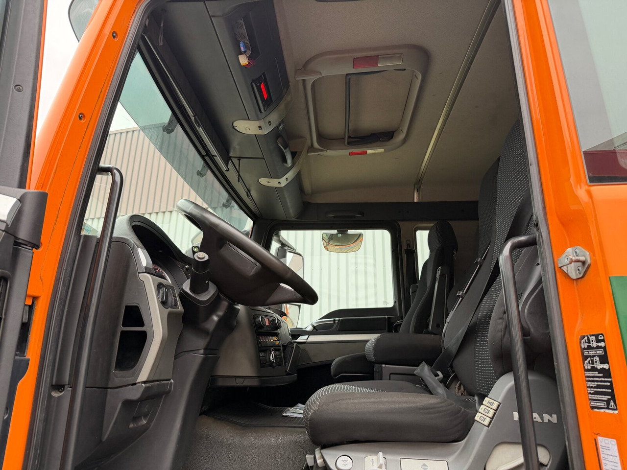 MAN TGS 26.400 6X4 BL TGS 26.400 6X4 BL, Haller x2c - Müllwagen: das Bild 4 MAN TGS 26.400 6X4 BL TGS 26.400 6X4 BL, Haller x2c - Müllwagen: das Bild 4