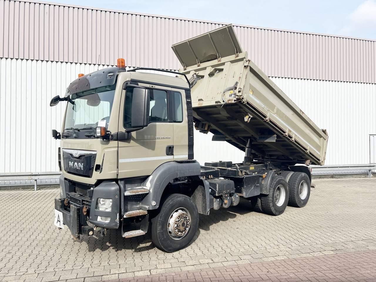 MAN TGS 26.400 6x6 BL TGS 26.400 6x6 BL, Winterdienstausstattung - Kipper: das Bild 1 MAN TGS 26.400 6x6 BL TGS 26.400 6x6 BL, Winterdienstausstattung - Kipper: das Bild 1
