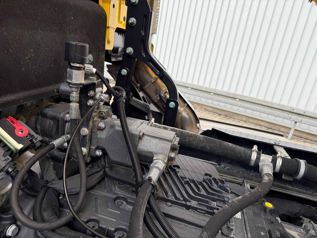 MAN TGS 26.470 6x6 BB TGS 26.470 6x6 BB, Hohe Bauart, Navi, Motorabtrieb, Bordmatik - Kipper: das Bild 3 MAN TGS 26.470 6x6 BB TGS 26.470 6x6 BB, Hohe Bauart, Navi, Motorabtrieb, Bordmatik - Kipper: das Bild 3