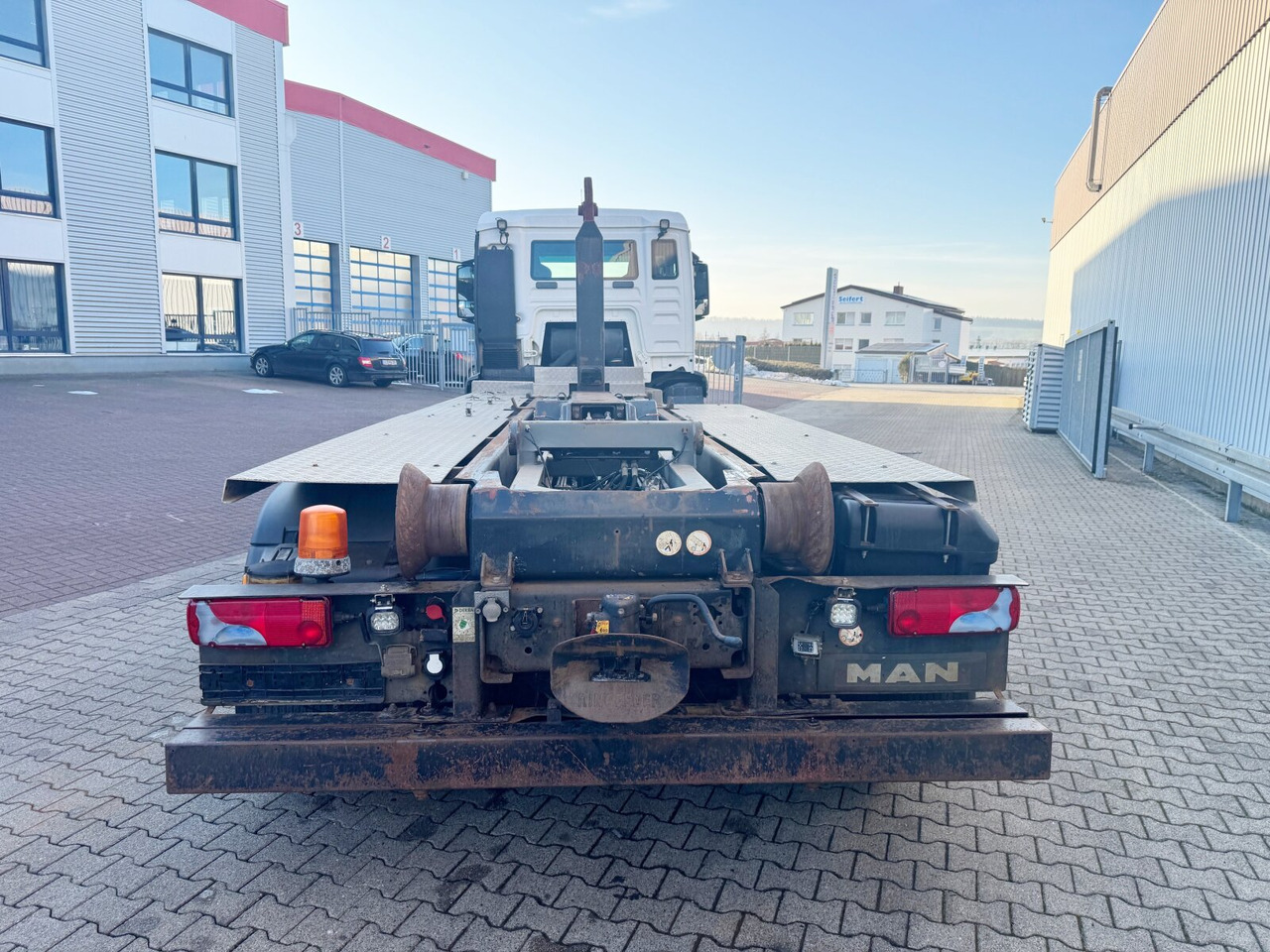 MAN TGS 26.480 6x2-4 BL TGS 26.480 6x2-4 BL, Lenk-Liftachse, VDL Abrollkipper bis 7m Container – Leasing MAN TGS 26.480 6x2-4 BL TGS 26.480 6x2-4 BL, Lenk-Liftachse, VDL Abrollkipper bis 7m Container: das Bild 10