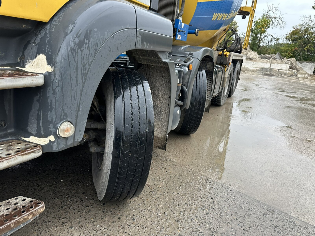 MAN TGS 32.400 8X4 BB TGS 32.400 8x4 BB, Stetter ca. 9m³ - Fahrmischer: das Bild 2 MAN TGS 32.400 8X4 BB TGS 32.400 8x4 BB, Stetter ca. 9m³ - Fahrmischer: das Bild 2