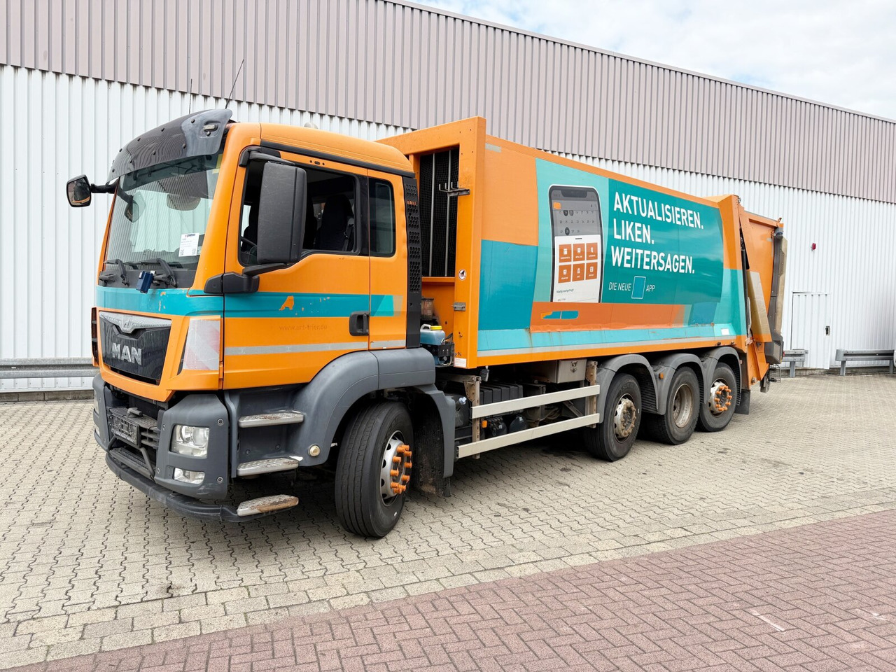 MAN TGS 35.360 8x2-6 BL TGS 35.360 8x2-6 BL, 2x Lenkachse, Zöller Medium XL, Zöller-Schüttung - Müllwagen: das Bild 1 MAN TGS 35.360 8x2-6 BL TGS 35.360 8x2-6 BL, 2x Lenkachse, Zöller Medium XL, Zöller-Schüttung - Müllwagen: das Bild 1