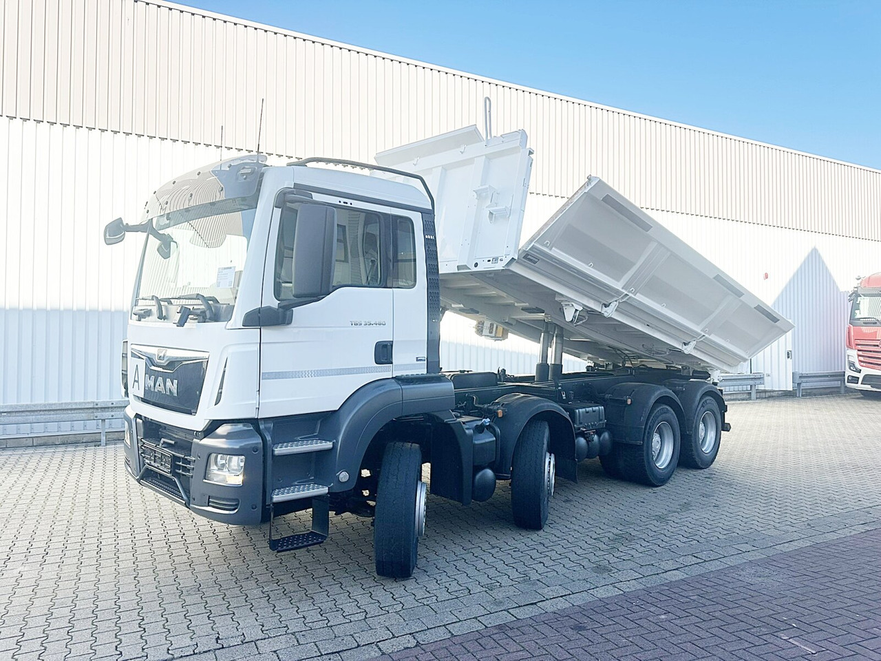 MAN TGS 35.460 8X4 BB TGS 35.460 8X4 BB, Meiller Bordmatik 13m³ - Kipper: das Bild 1 MAN TGS 35.460 8X4 BB TGS 35.460 8X4 BB, Meiller Bordmatik 13m³ - Kipper: das Bild 1