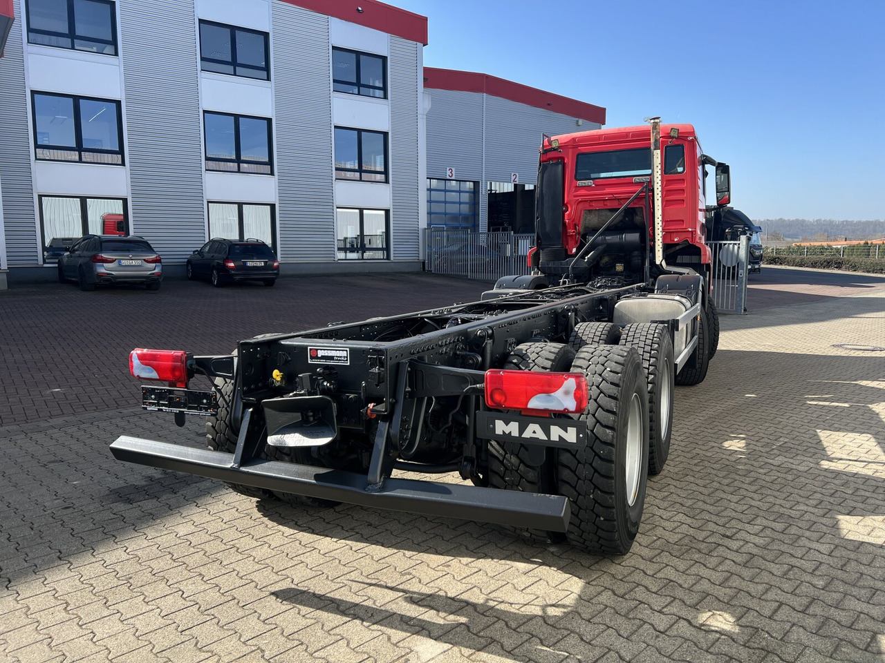 MAN TGS 41.480 8X8 BB TGS 41.480 8X8 BB, Motorabtrieb – Leasing MAN TGS 41.480 8X8 BB TGS 41.480 8X8 BB, Motorabtrieb: das Bild 12