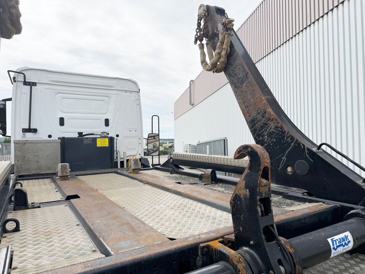 Absetzkipper Mercedes-Benz Actros 1832 L 4x2 Actros 1832 L 4x2, Navi, MultimediaCockpit, Funk: das Bild 14