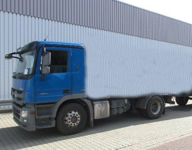 Mercedes-Benz Actros 1841L 4x2 1841L 4x2,Chassis mit Retarder - Fahrgestell LKW: das Bild 1 Mercedes-Benz Actros 1841L 4x2 1841L 4x2,Chassis mit Retarder - Fahrgestell LKW: das Bild 1