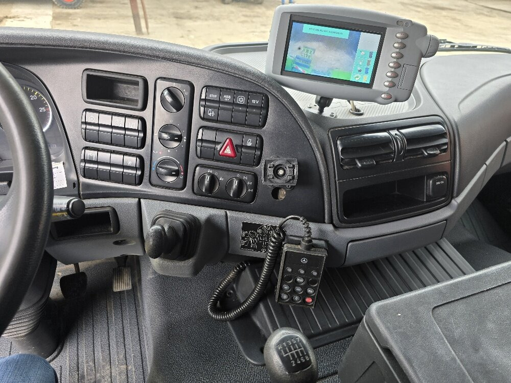 Mercedes-Benz Actros 2032 LA 4x4 Actros 2032 LA 4x4/ Rdstand 3.600 mm – Leasing Mercedes-Benz Actros 2032 LA 4x4 Actros 2032 LA 4x4/ Rdstand 3.600 mm: das Bild 9