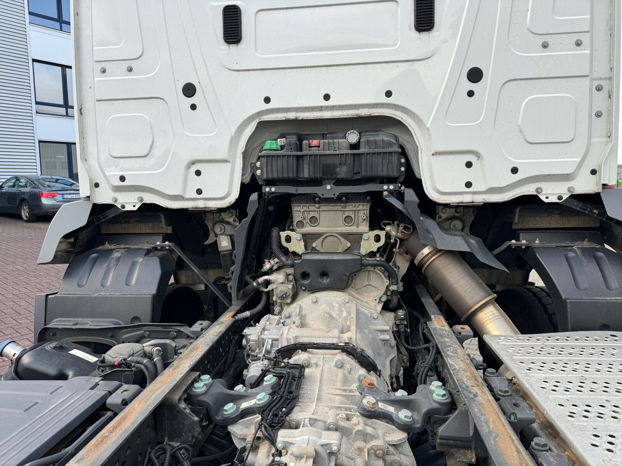 Abrollkipper Mercedes-Benz Arocs 1840 L 4x2 Arocs 1840 L 4x2/48, MultimediaCockpit, Navi: das Bild 13