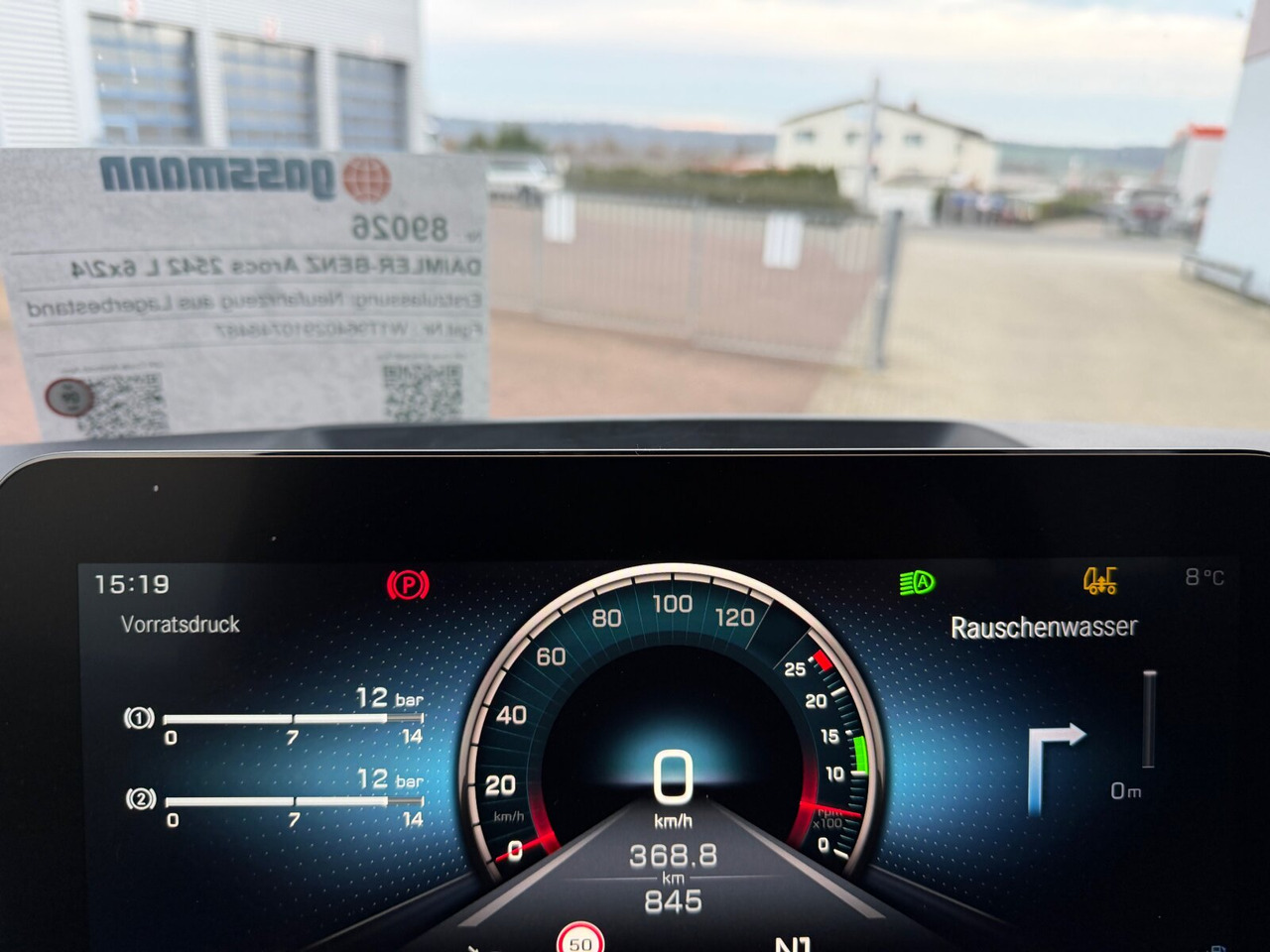 Mercedes-Benz Arocs 2542 L 6x2/4 Arocs 2542 L 6x2/4, Vorlauflenk-/liftachse, Navi, MultimediaCockpit - Fahrgestell LKW: das Bild 4 Mercedes-Benz Arocs 2542 L 6x2/4 Arocs 2542 L 6x2/4, Vorlauflenk-/liftachse, Navi, MultimediaCockpit - Fahrgestell LKW: das Bild 4