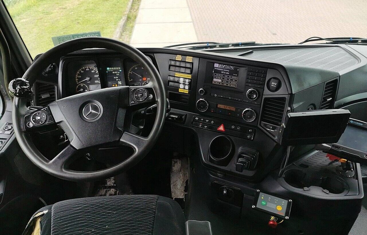 Mercedes-Benz Arocs 2642 K 6x4 Arocs 2642 K 6x4, Retarder, Motorabtrieb - Abrollkipper: das Bild 4 Mercedes-Benz Arocs 2642 K 6x4 Arocs 2642 K 6x4, Retarder, Motorabtrieb - Abrollkipper: das Bild 4