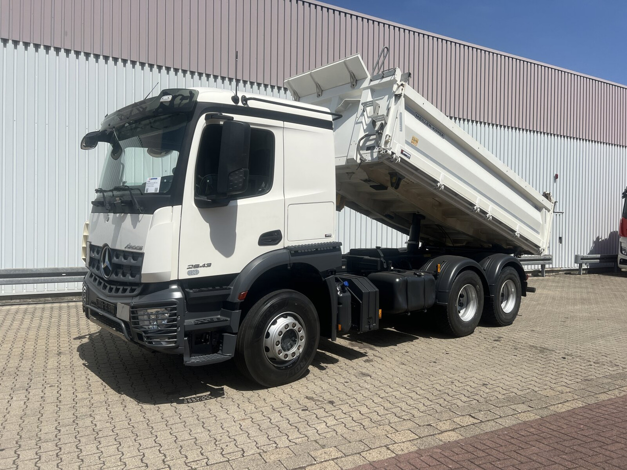 Mercedes-Benz Arocs 2643 K 6x4 Arocs 2643 K 6x4, Meiller Kipper - Kipper: das Bild 1 Mercedes-Benz Arocs 2643 K 6x4 Arocs 2643 K 6x4, Meiller Kipper - Kipper: das Bild 1