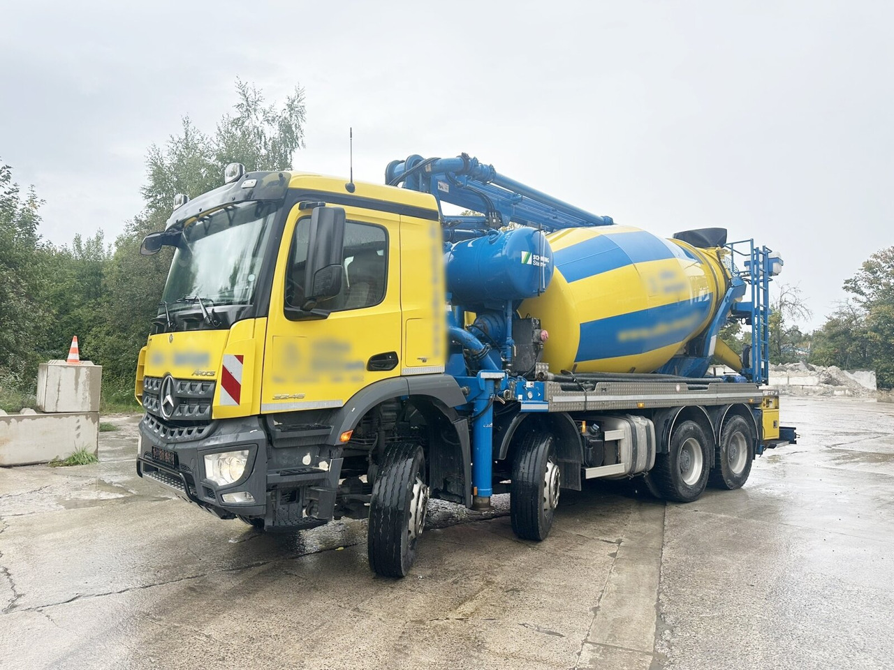 Mercedes-Benz Arocs 3246 B 8x4 Stetter Mischer 7m³, Pumpe 25m Arocs 3246 B 8x4 Stetter Mischer 7m³, Pumpe 25m - Fahrmischer: das Bild 1 Mercedes-Benz Arocs 3246 B 8x4 Stetter Mischer 7m³, Pumpe 25m Arocs 3246 B 8x4 Stetter Mischer 7m³, Pumpe 25m - Fahrmischer: das Bild 1