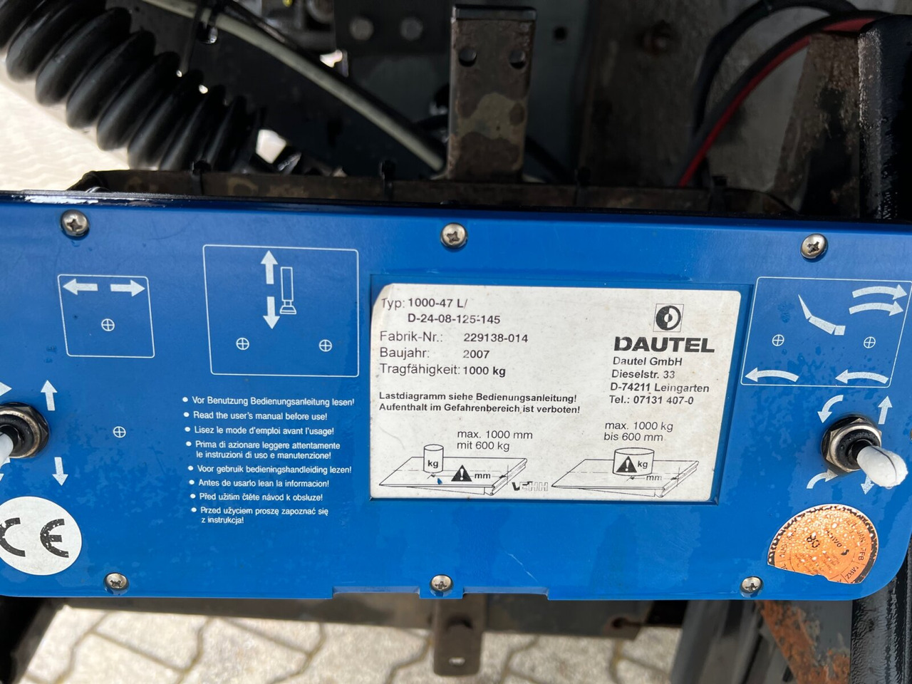 Mercedes-Benz Atego 1224 L 4x2 Atego 1224 L, Möbelkoffer, Dautel LBW, 42 cbm - Koffer LKW: das Bild 2 Mercedes-Benz Atego 1224 L 4x2 Atego 1224 L, Möbelkoffer, Dautel LBW, 42 cbm - Koffer LKW: das Bild 2