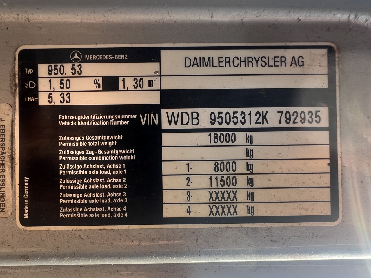 Mercedes-Benz Atego 1828 L 4x2 Atego 1828 L 4x2, Rechtslenker, Winterdienstaustattung - Fahrgestell LKW: das Bild 4 Mercedes-Benz Atego 1828 L 4x2 Atego 1828 L 4x2, Rechtslenker, Winterdienstaustattung - Fahrgestell LKW: das Bild 4