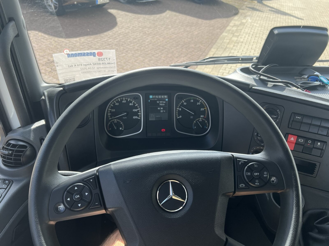 Kipper Mercedes-Benz Atego 818/23 K 4x2 Atego 818/23 K 4x2, 2x AHK, Meiller-Kipper, mehrfach Vorhanden!: das Bild 5 Kipper Mercedes-Benz Atego 818/23 K 4x2 Atego 818/23 K 4x2, 2x AHK, Meiller-Kipper, mehrfach Vorhanden!: das Bild 5