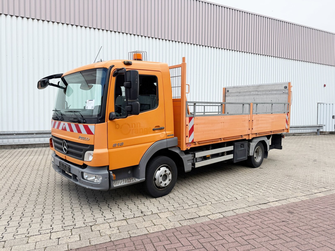 Mercedes-Benz Atego 818 4x2 Atego 818 4x2 mit LBW BÄR - Pritsche LKW: das Bild 1 Mercedes-Benz Atego 818 4x2 Atego 818 4x2 mit LBW BÄR - Pritsche LKW: das Bild 1