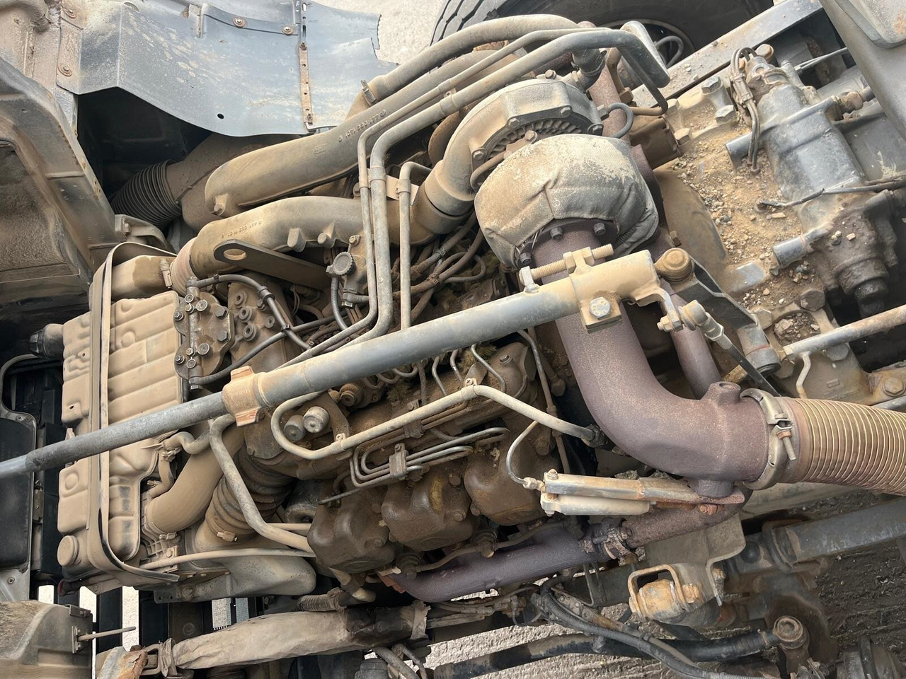 Mercedes-Benz SK 1824 AK 4x4 SK 1824 AK 4x4 - Kipper: das Bild 4 Mercedes-Benz SK 1824 AK 4x4 SK 1824 AK 4x4 - Kipper: das Bild 4