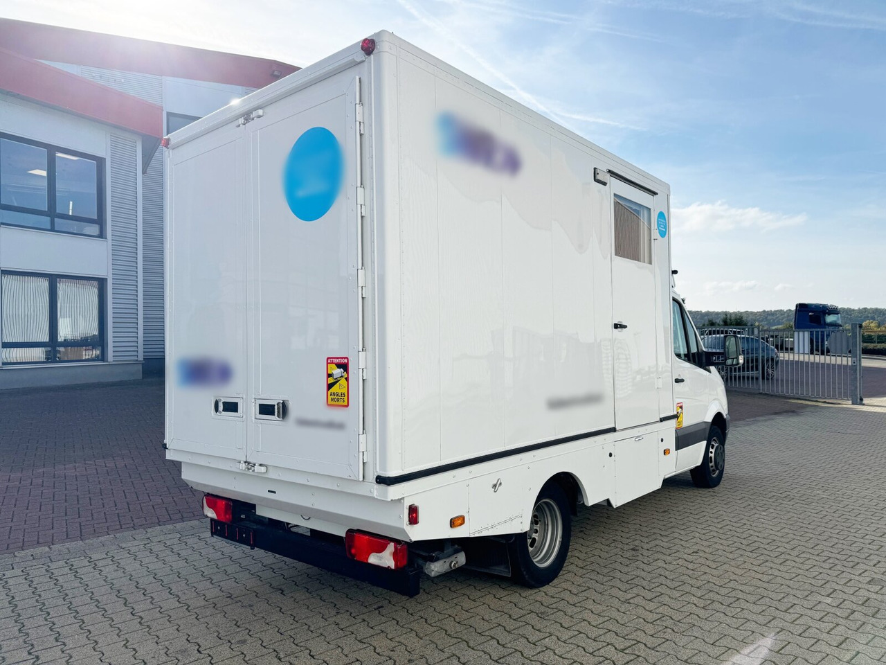 Mercedes-Benz Sprinter 516 CDI 4x2 Sprinter 516 CDI 4x2, Übertragungsfahrzeug – Leasing Mercedes-Benz Sprinter 516 CDI 4x2 Sprinter 516 CDI 4x2, Übertragungsfahrzeug: das Bild 11 Mercedes-Benz Sprinter 516 CDI 4x2 Sprinter 516 CDI 4x2, Übertragungsfahrzeug – Leasing Mercedes-Benz Sprinter 516 CDI 4x2 Sprinter 516 CDI 4x2, Übertragungsfahrzeug: das Bild 11