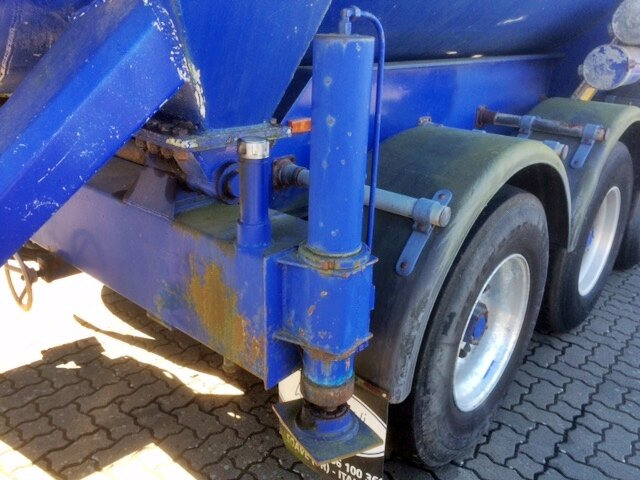 SAnh Silo MISTRAL Kippsilo, ca. 49m³ - Siloauflieger: das Bild 2 SAnh Silo MISTRAL Kippsilo, ca. 49m³ - Siloauflieger: das Bild 2