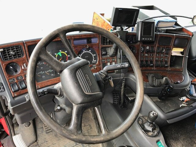 Scania R164 GA6x4NZ 480 R164 GA6x4NZ 480, Retarder, Hydraulik - Sattelzugmaschine: das Bild 2 Scania R164 GA6x4NZ 480 R164 GA6x4NZ 480, Retarder, Hydraulik - Sattelzugmaschine: das Bild 2