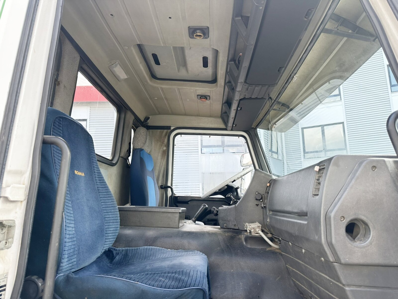 Scania P93 HK 250 6x4L P93 HK 250 6x4L - Fahrgestell LKW: das Bild 4 Scania P93 HK 250 6x4L P93 HK 250 6x4L - Fahrgestell LKW: das Bild 4