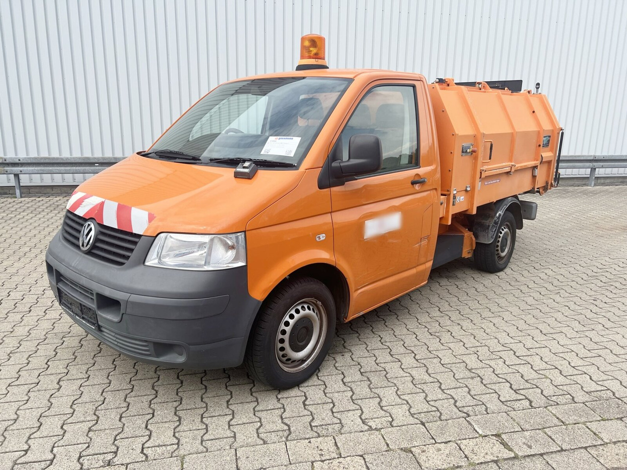 Volkswagen T5 1.9 TDI 4x2 Müllwagen T5 1.9 TDI 4x2, Hagemann Müllpreßaufbau ca. 3,4m³, Rechtslenker - Müllwagen: das Bild 1 Volkswagen T5 1.9 TDI 4x2 Müllwagen T5 1.9 TDI 4x2, Hagemann Müllpreßaufbau ca. 3,4m³, Rechtslenker - Müllwagen: das Bild 1