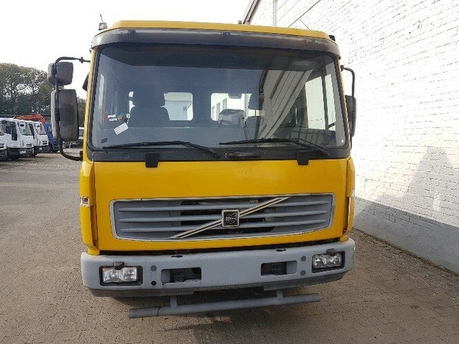 Autotransporter LKW Volvo FL 612 L FL 612 L, Abschleppwagen Hubbrille 3 to: das Bild 15