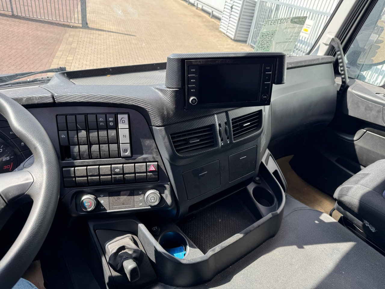 X-Way AD360X40Z/P 8x4 X-Way AD360X40Z/P 8x4 - Abrollkipper: das Bild 5 X-Way AD360X40Z/P 8x4 X-Way AD360X40Z/P 8x4 - Abrollkipper: das Bild 5
