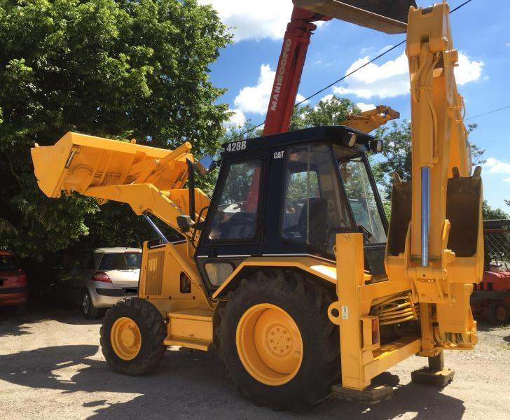 Caterpillar 428 B - Baggerlader: das Bild 2 Caterpillar 428 B - Baggerlader: das Bild 2